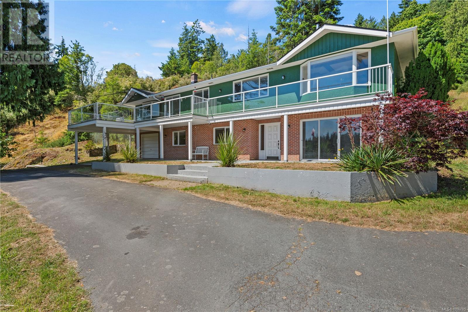 2276 Kemp Lake Rd, Sooke