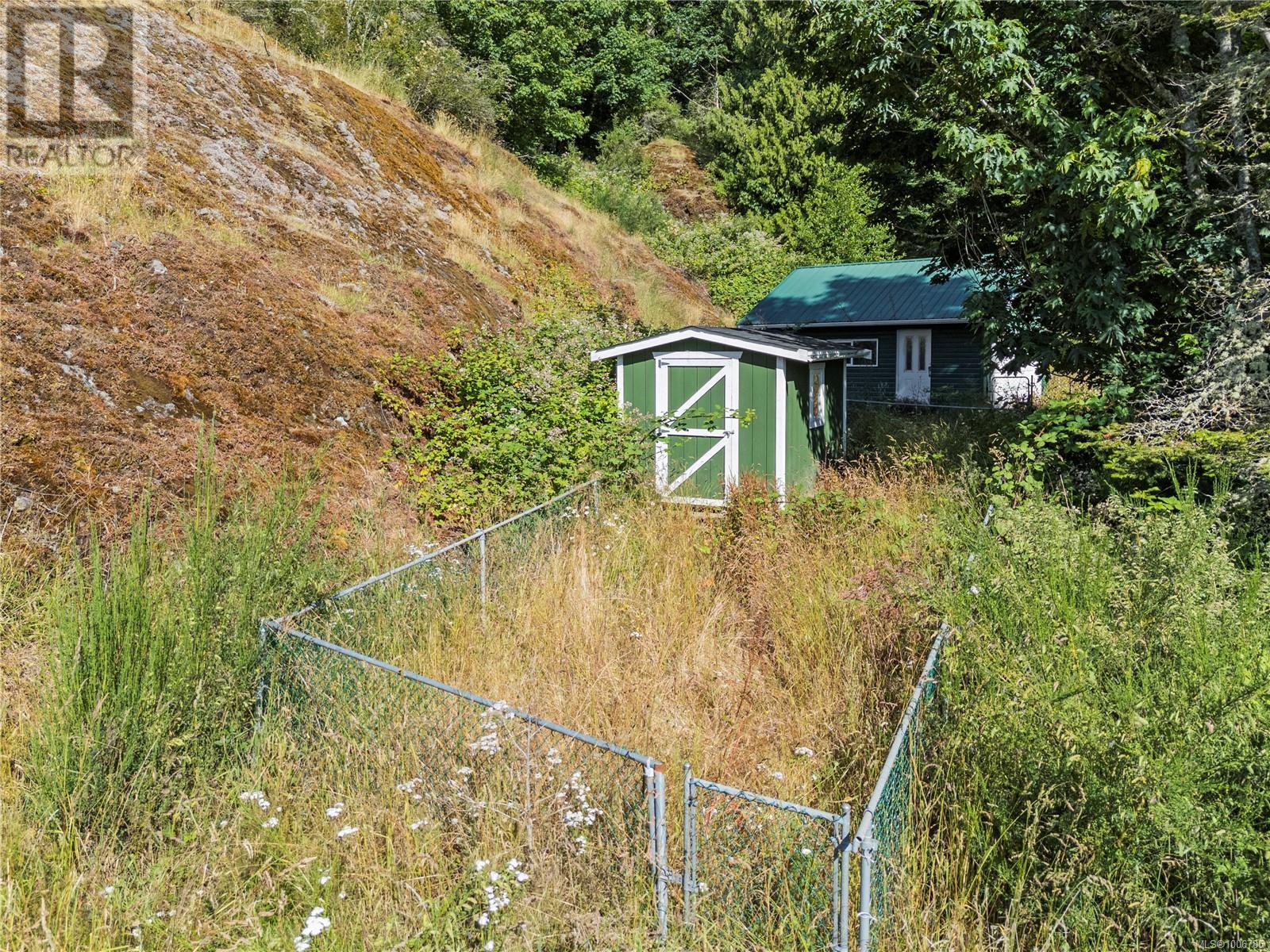 2276 Kemp Lake Rd, Sooke