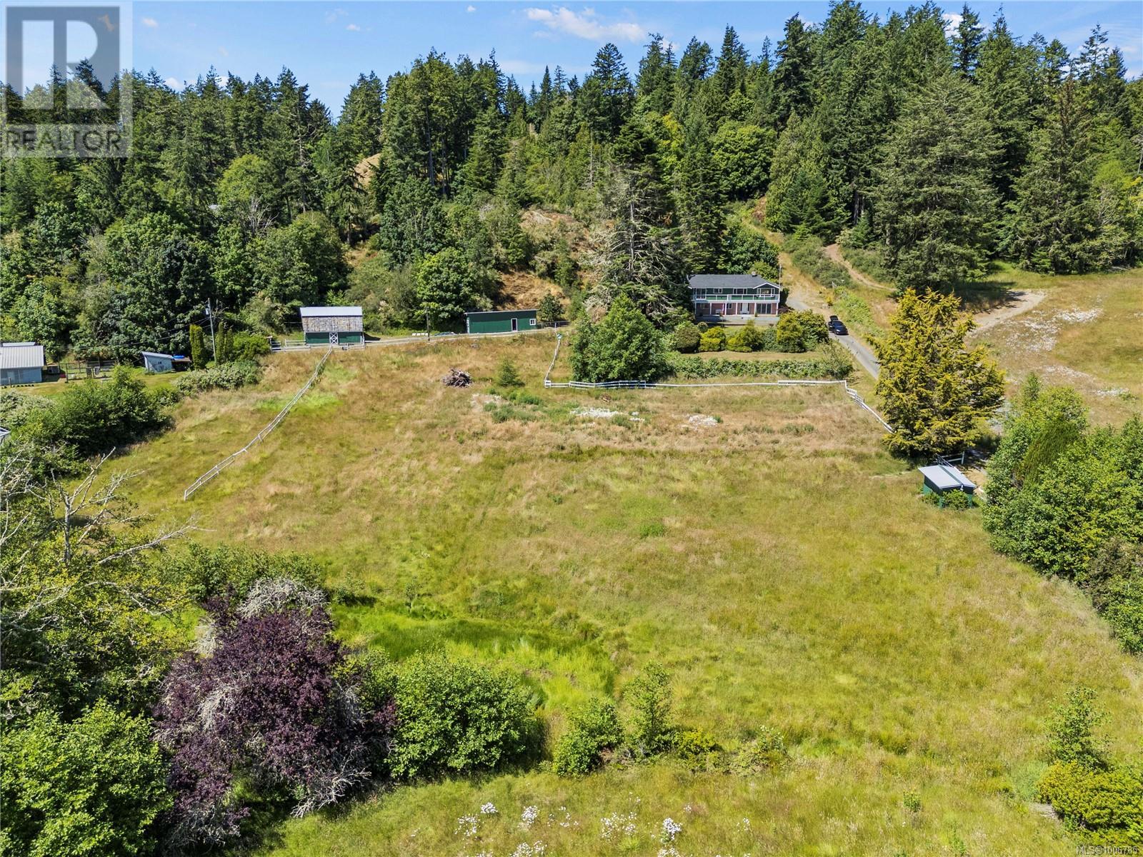 2276 Kemp Lake Rd, Sooke
