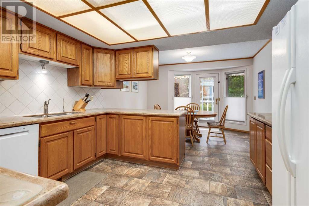 Single Family House for Sale in  Shawnee Road SW Shawnee Slopes Calgary 