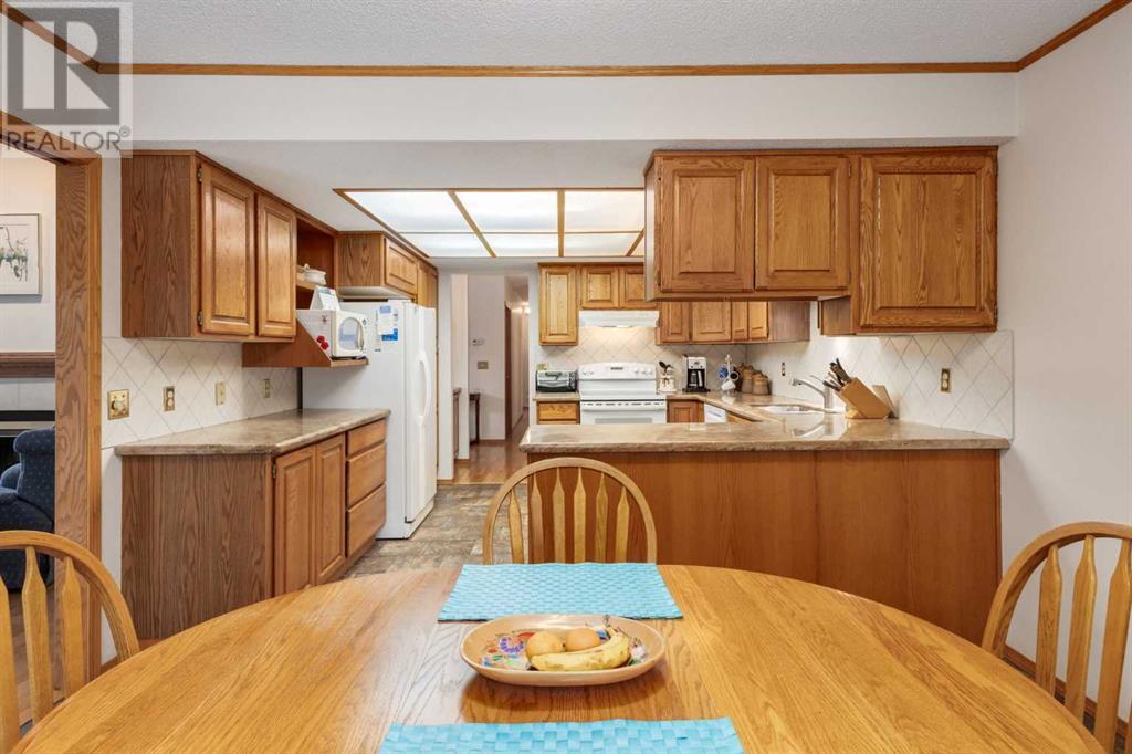Single Family House for Sale in  Shawnee Road SW Shawnee Slopes Calgary 