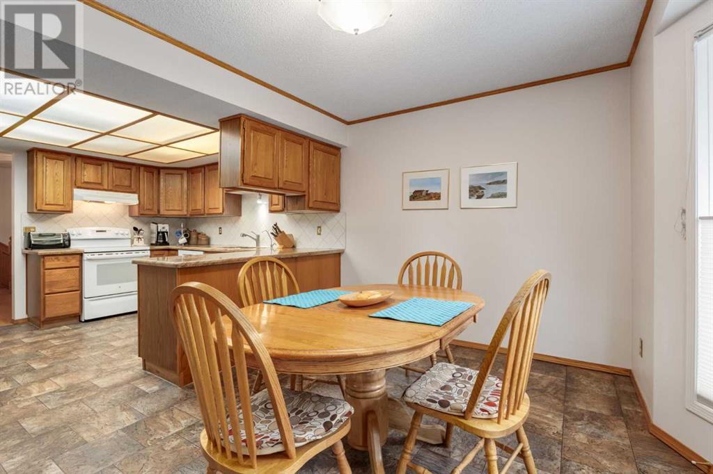 Single Family House for Sale in  Shawnee Road SW Shawnee Slopes Calgary 