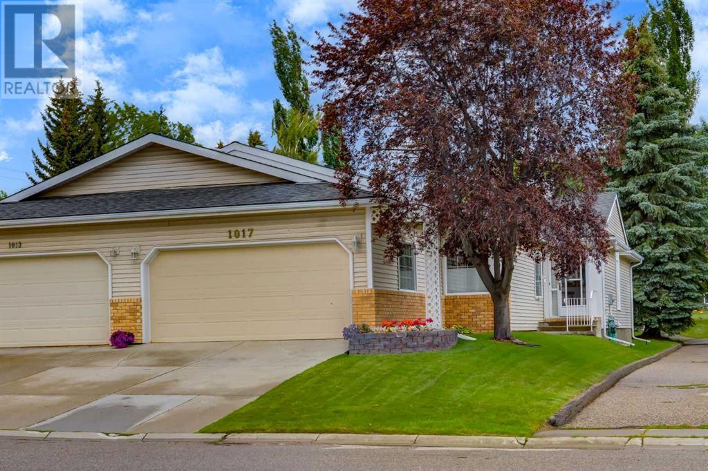 Single Family House for Sale in  Shawnee Road SW Shawnee Slopes Calgary 