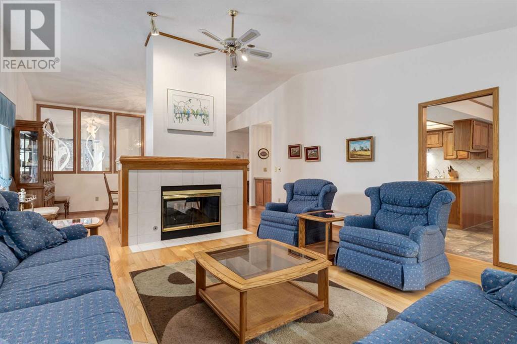 Single Family House for Sale in  Shawnee Road SW Shawnee Slopes Calgary 