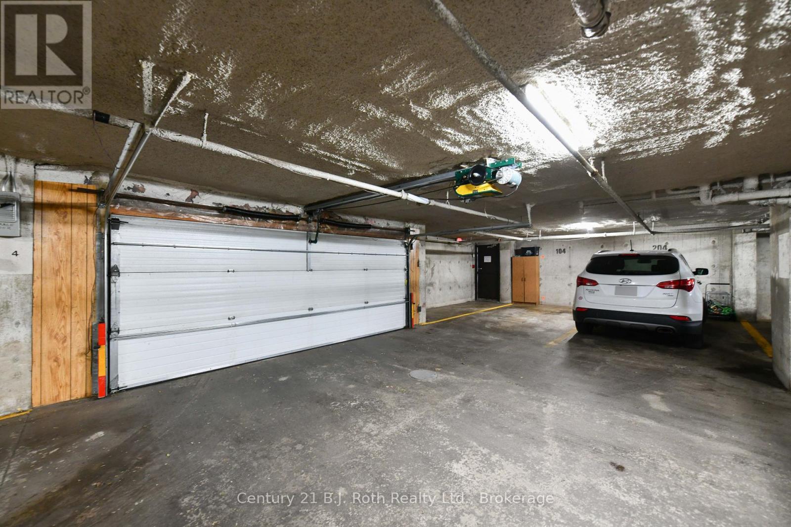 Photo 8 of 104 95 Matchedash Street N, Orillia ON