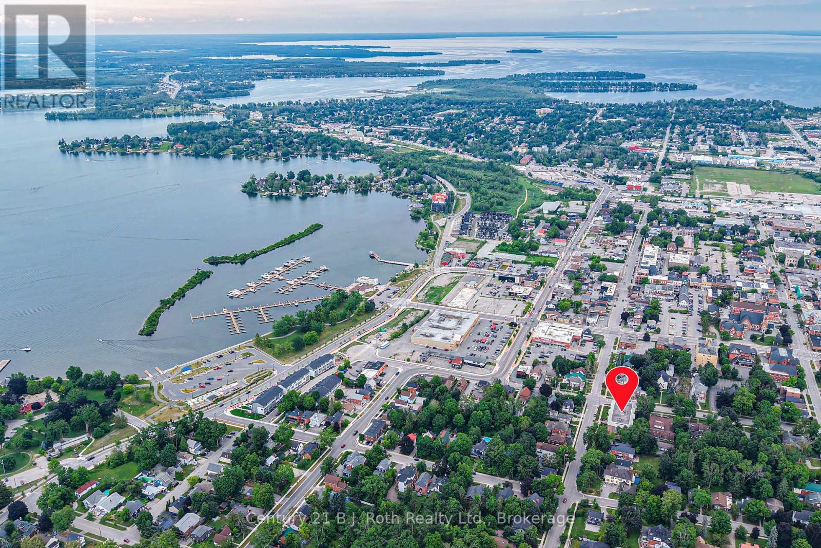 Photo 24 of 104 95 Matchedash Street N, Orillia ON