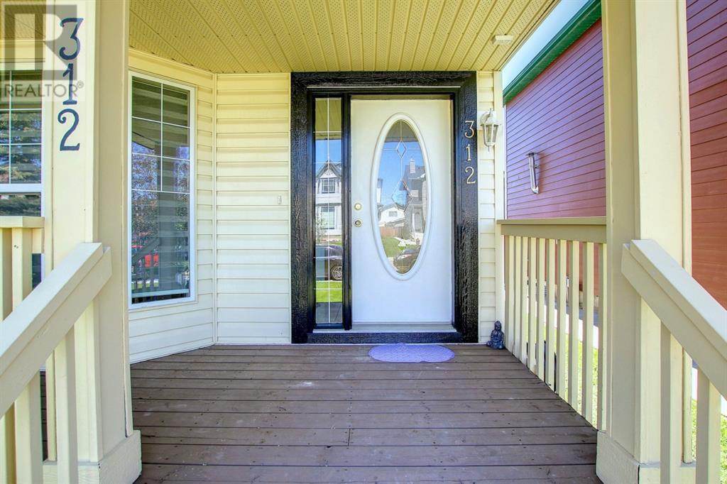 Single Family House for Sale in  Tarington Close NE Taradale Calgary 