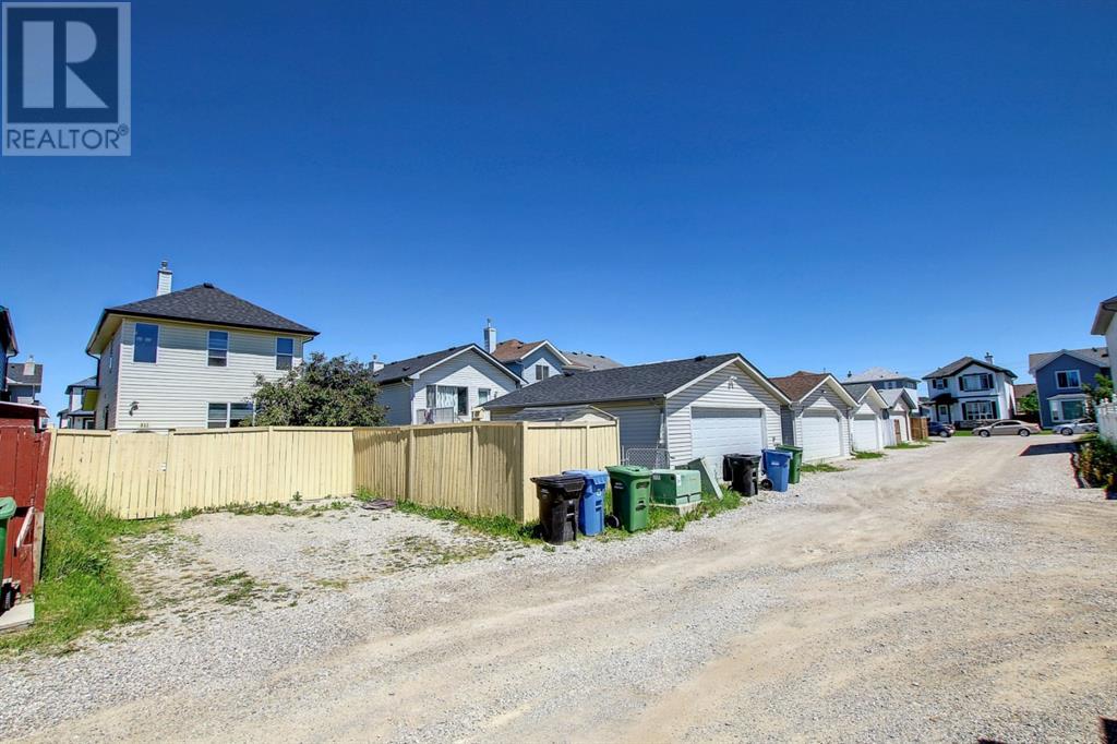 Single Family House for Sale in  Tarington Close NE Taradale Calgary 
