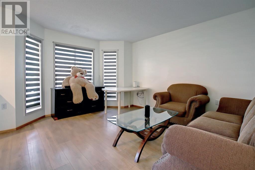 Single Family House for Sale in  Tarington Close NE Taradale Calgary 