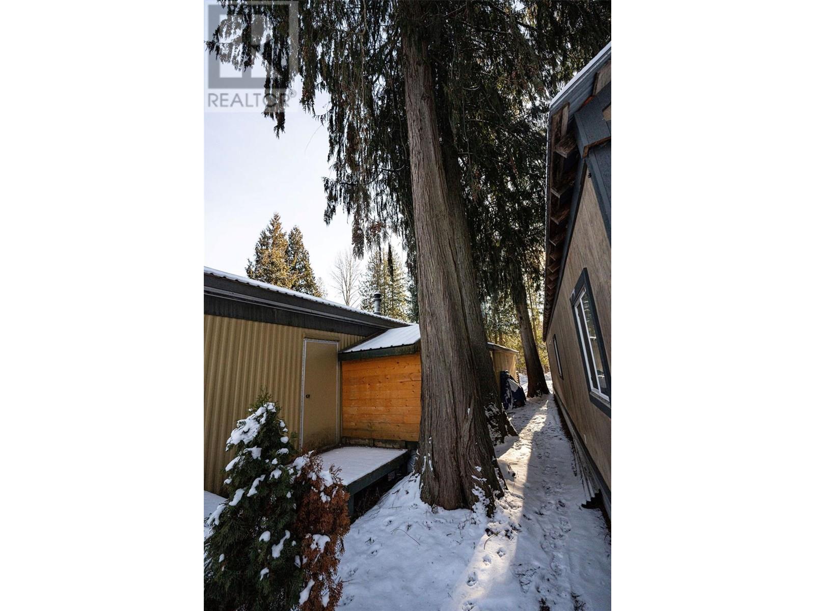 1079 Lundell Road Unit# 3, Revelstoke