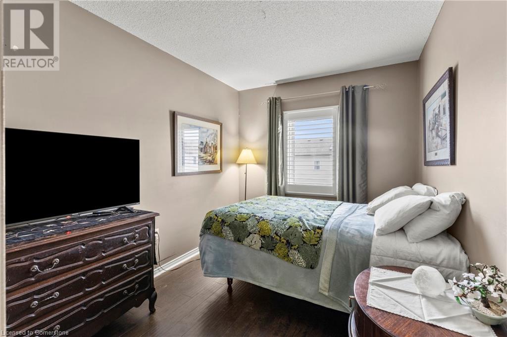 Photo 24 of 4361 Arejay Avenue, Lincoln ON