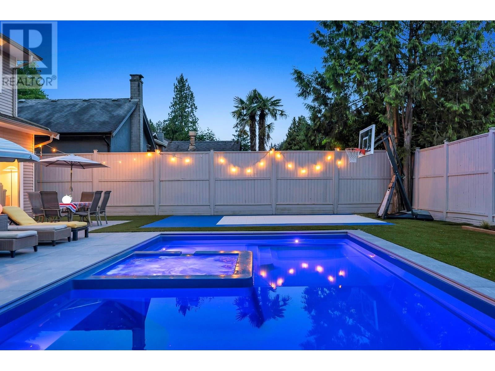 Photo 8 of 2021 Rufus Drive, North Vancouver BC