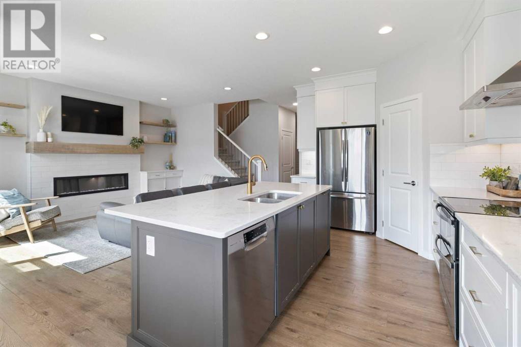 Single Family House for Sale in  Belmont Common SW Belmont Calgary 