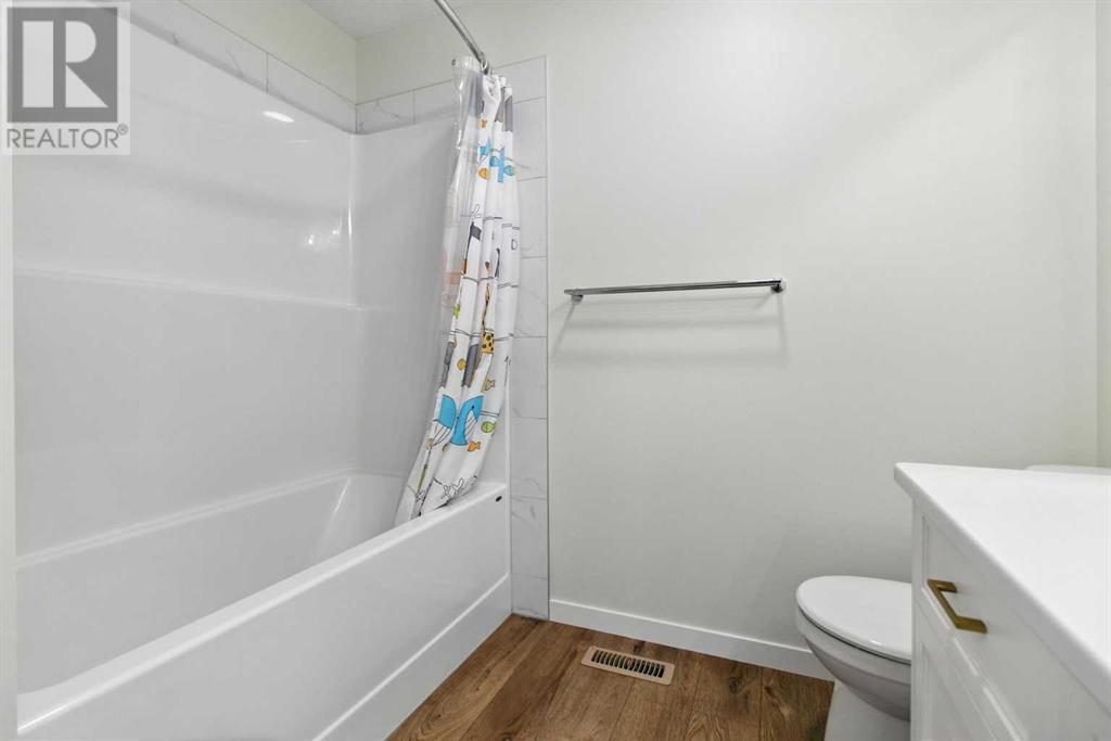 Single Family House for Sale in  Belmont Common SW Belmont Calgary 