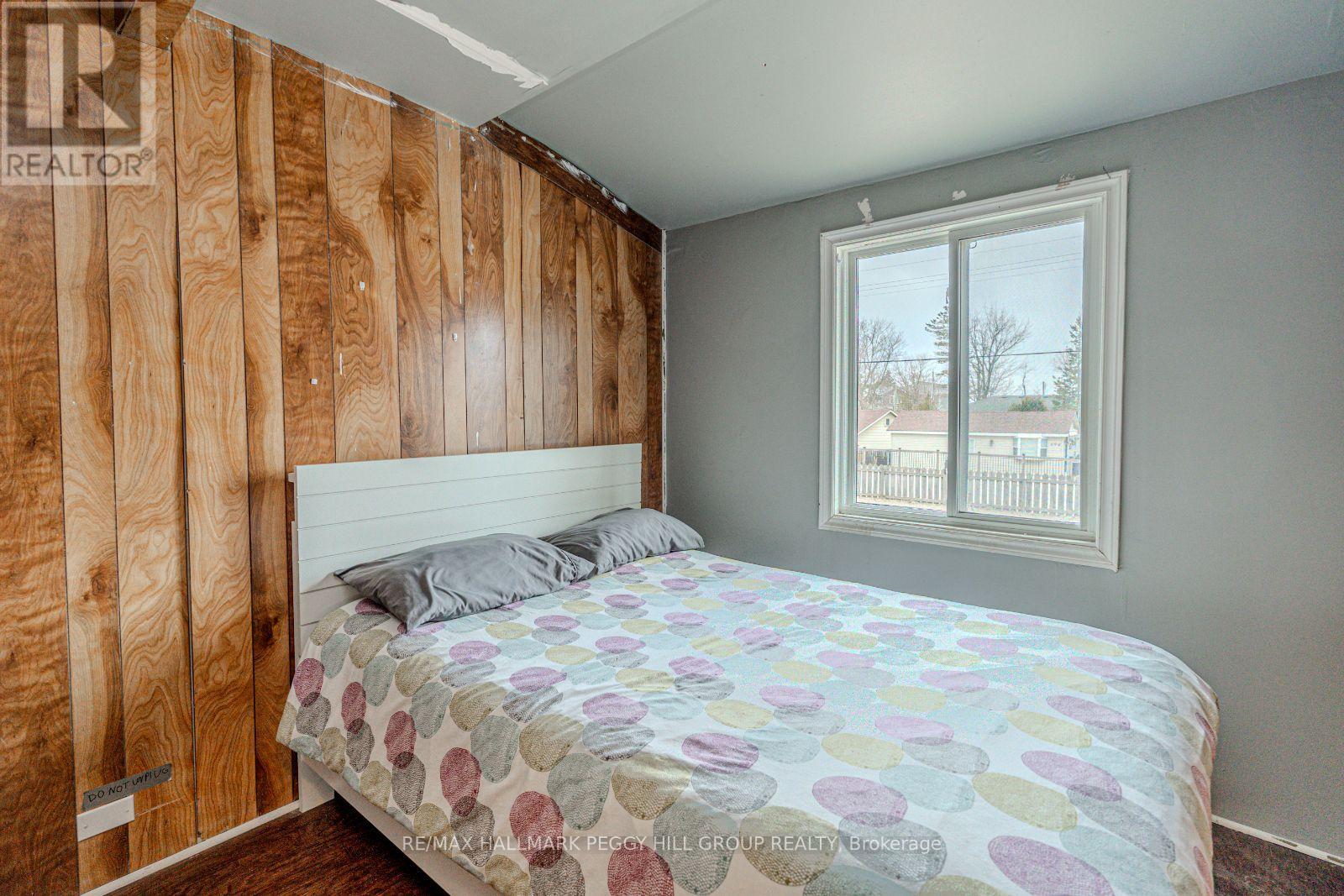 Photo 18 of 711 Mosley Street, Wasaga Beach ON
