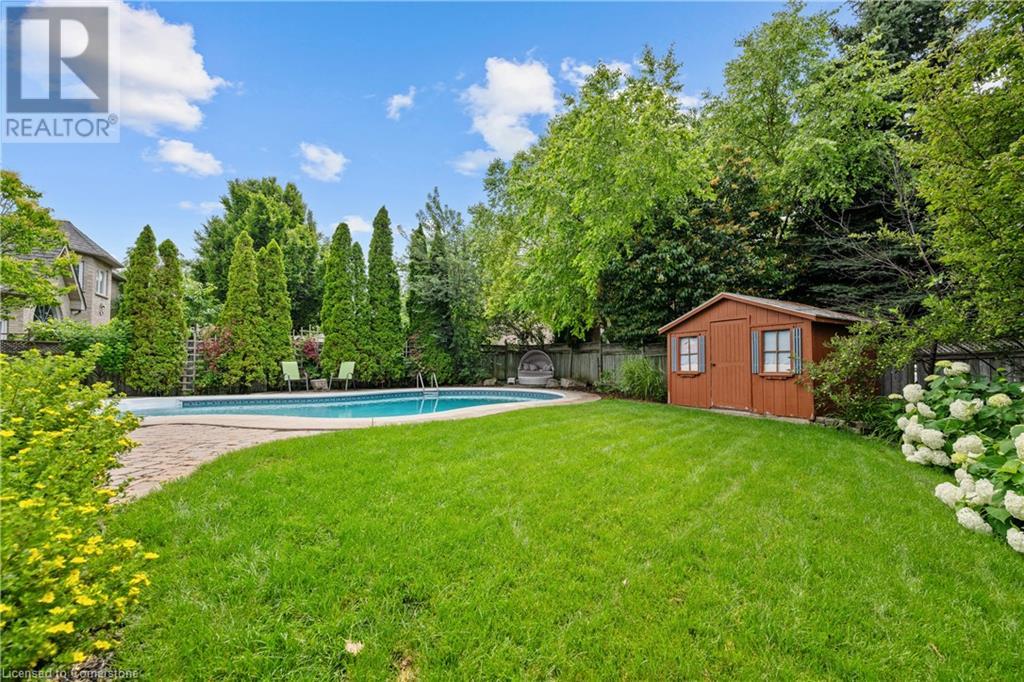 Photo 30 of 2531 Hogan Court, Burlington ON