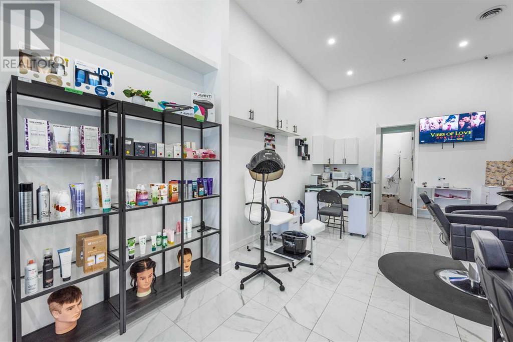 Retail for Sale in   Avenue NE Stoney 3 Calgary 
