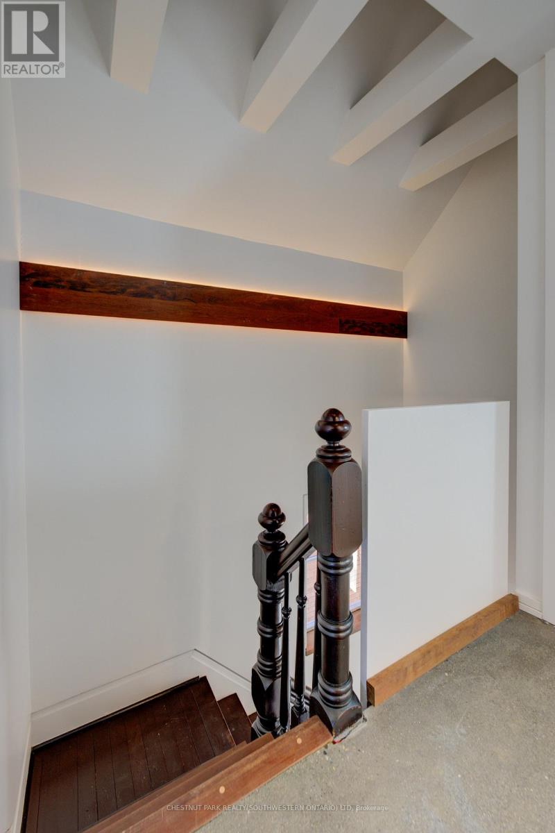Photo 24 of 23 Richmond Avenue, Kitchener ON