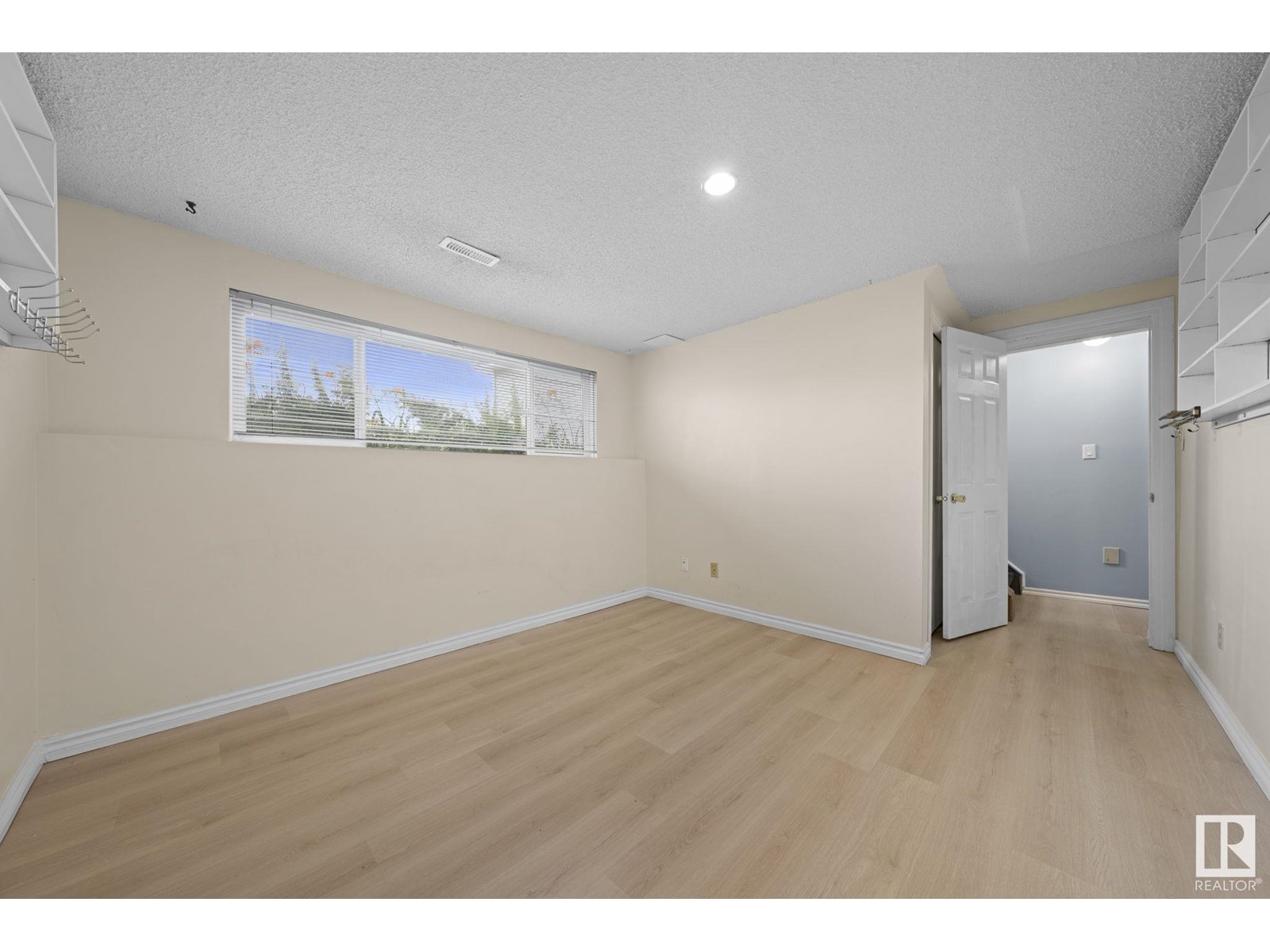 Photo 34 of 10458 14 Av Nw Nw, Edmonton AB