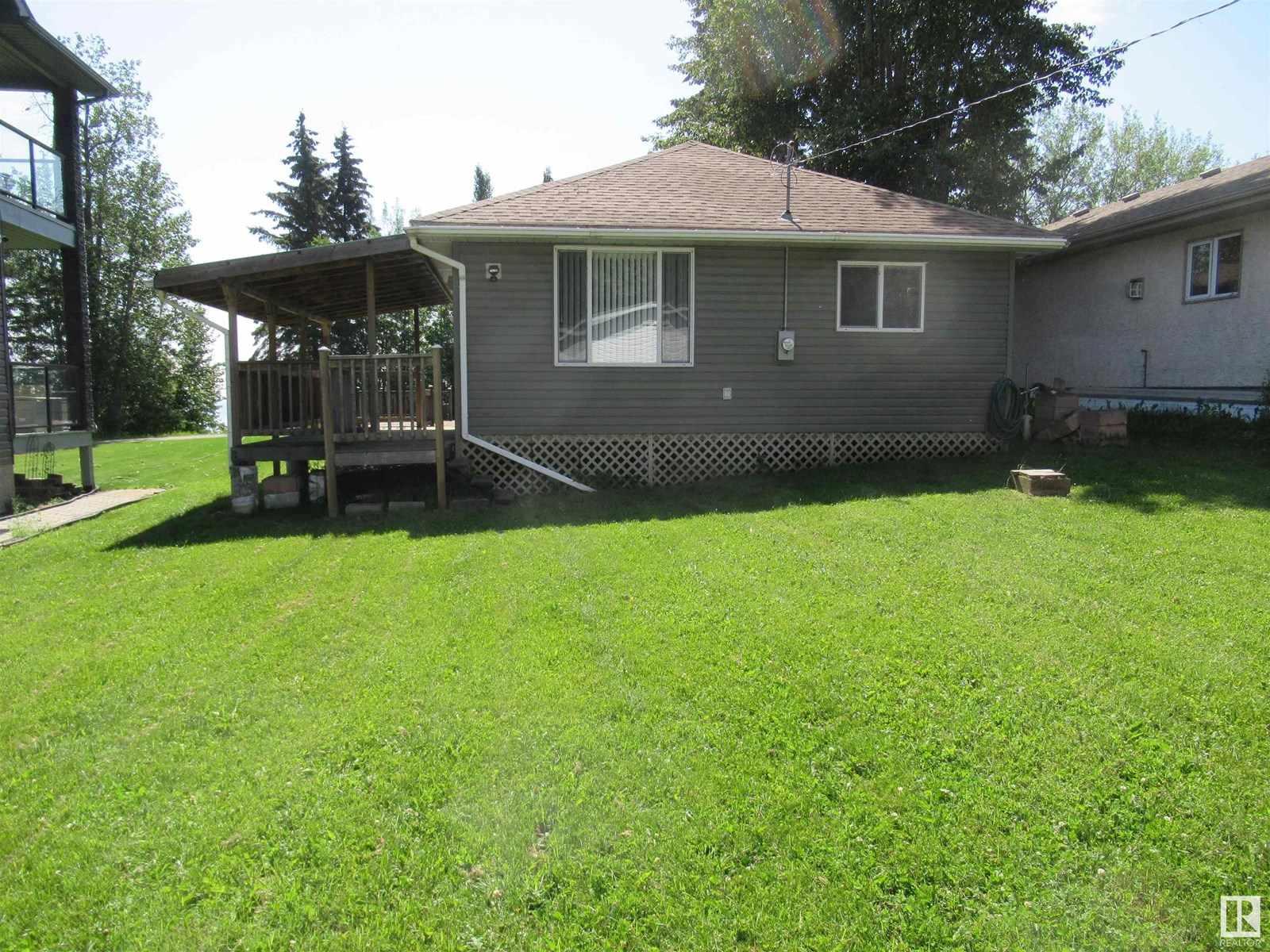 Photo 4 of 760 Mission Be, Rural Leduc County AB