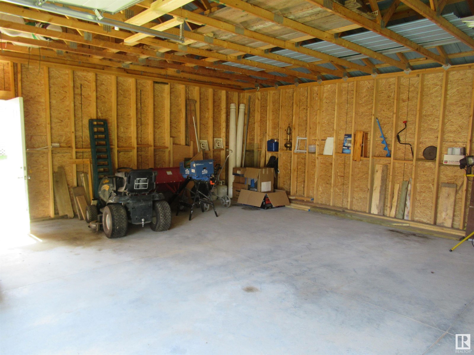 Photo 6 of 760 Mission Be, Rural Leduc County AB