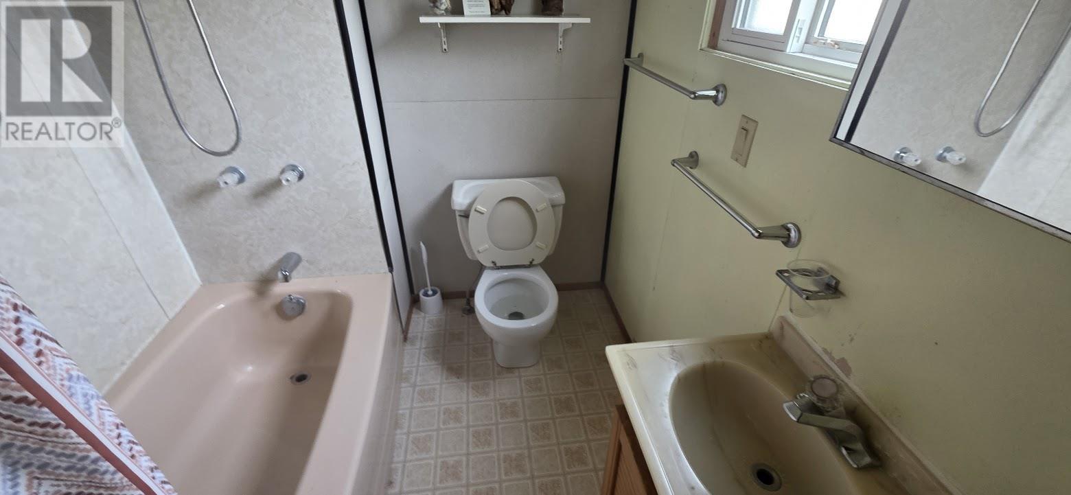 Business for Sale in Port Clements – 4 NEWCOMBE AVENUE, Port Clements - Image 16