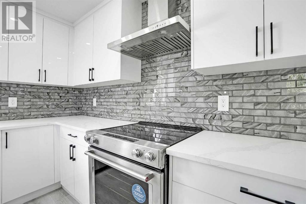 Single Family House Bi-level for Sale in  Scanlon Place NW Scenic Acres Calgary 