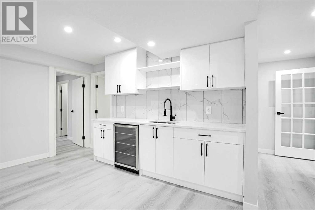 Single Family House Bi-level for Sale in  Scanlon Place NW Scenic Acres Calgary 