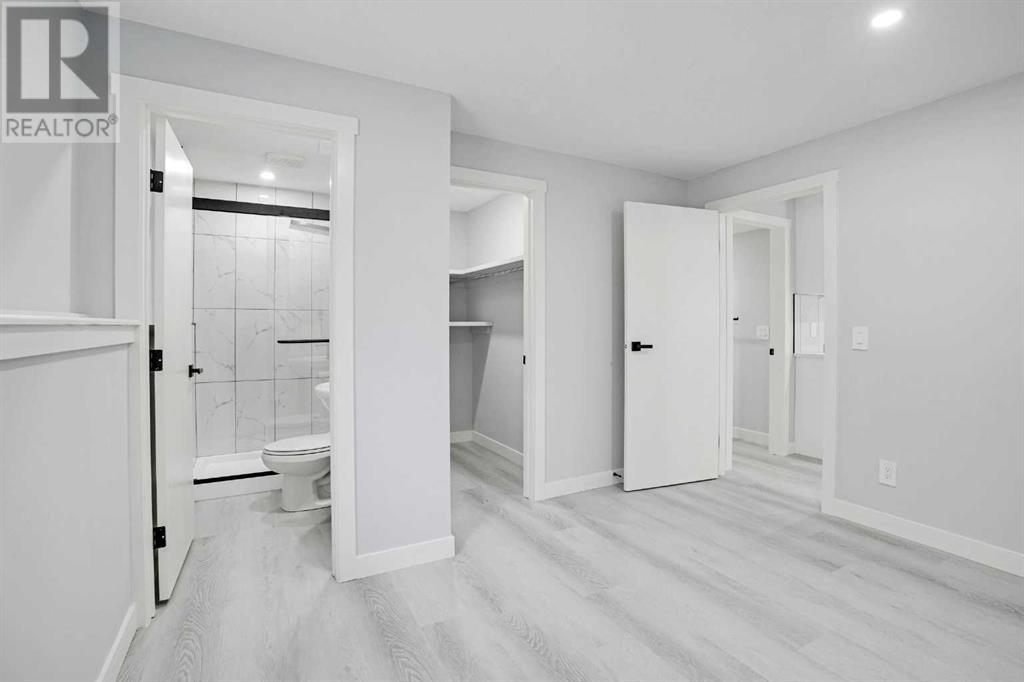 Single Family House Bi-level for Sale in  Scanlon Place NW Scenic Acres Calgary 