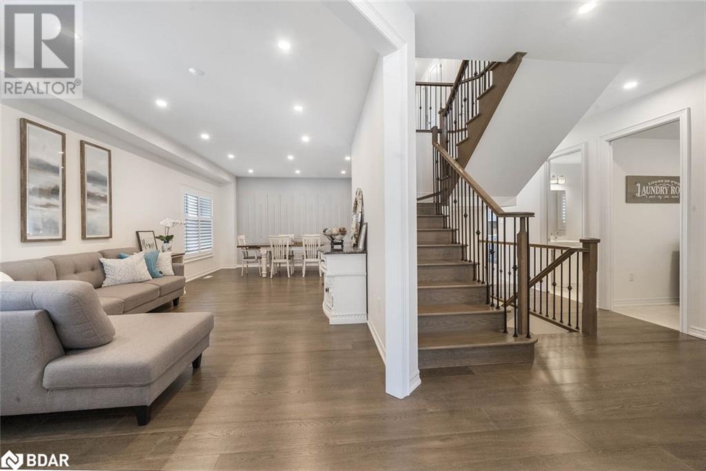 Photo 27 of 745 Gilmour Crescent, Shelburne ON