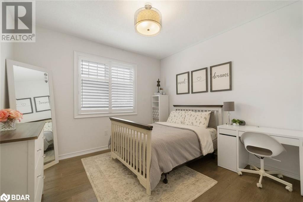 Photo 10 of 745 Gilmour Crescent, Shelburne ON