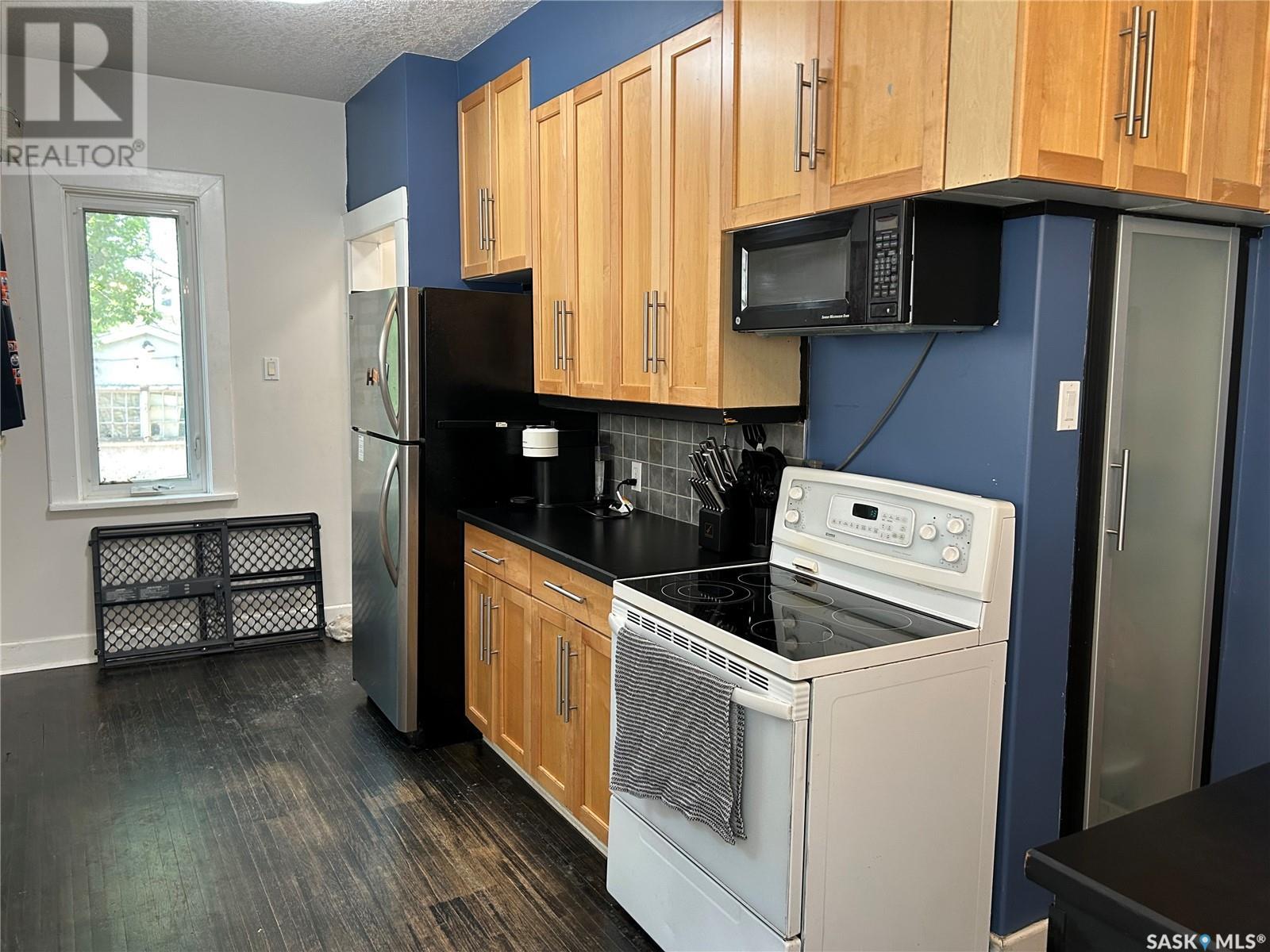 Photo 7 of 2664 Wallace Street, Regina SK
