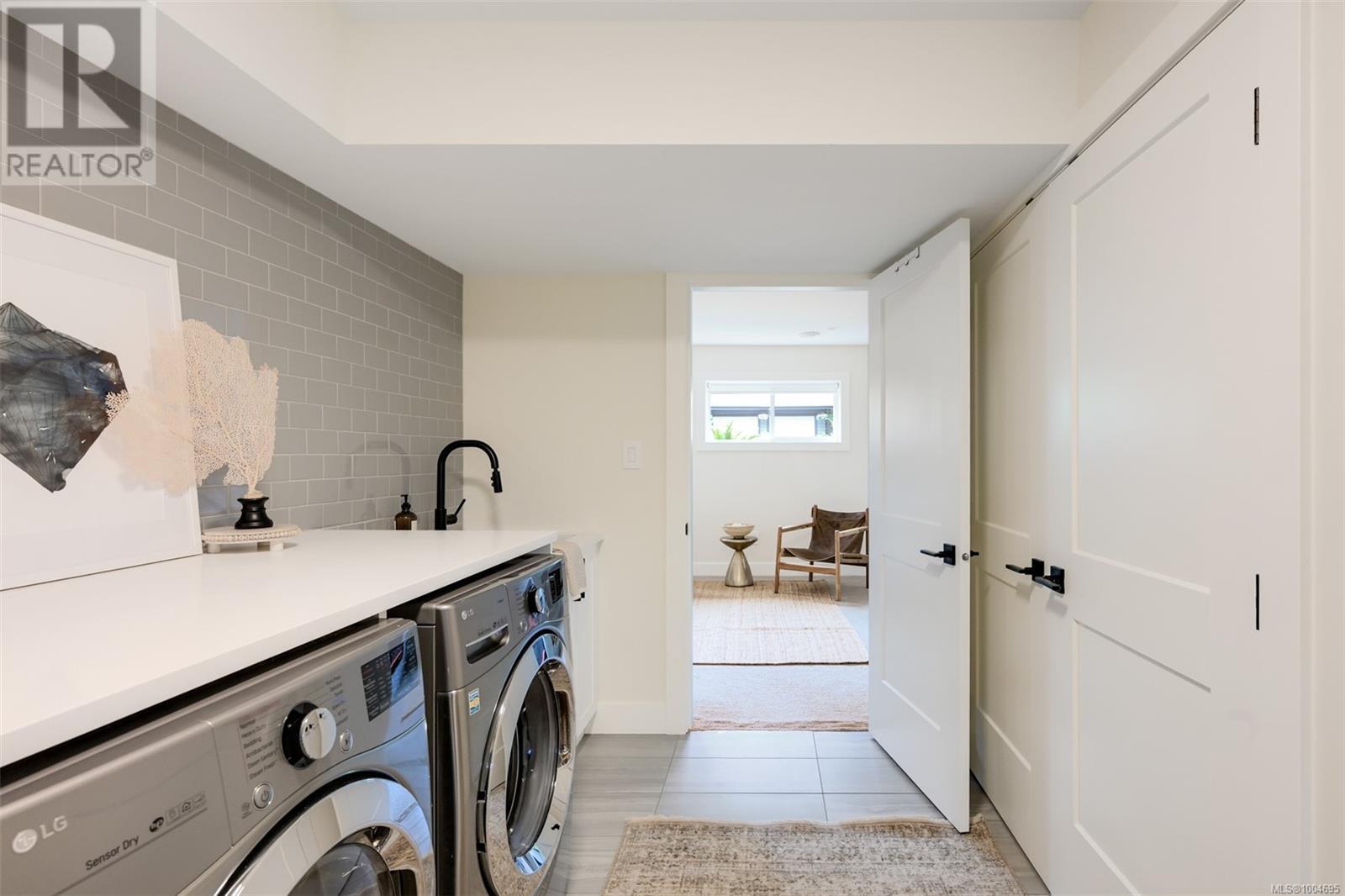 Photo 62 of 2091 Stonehewer Pl, Oak Bay BC