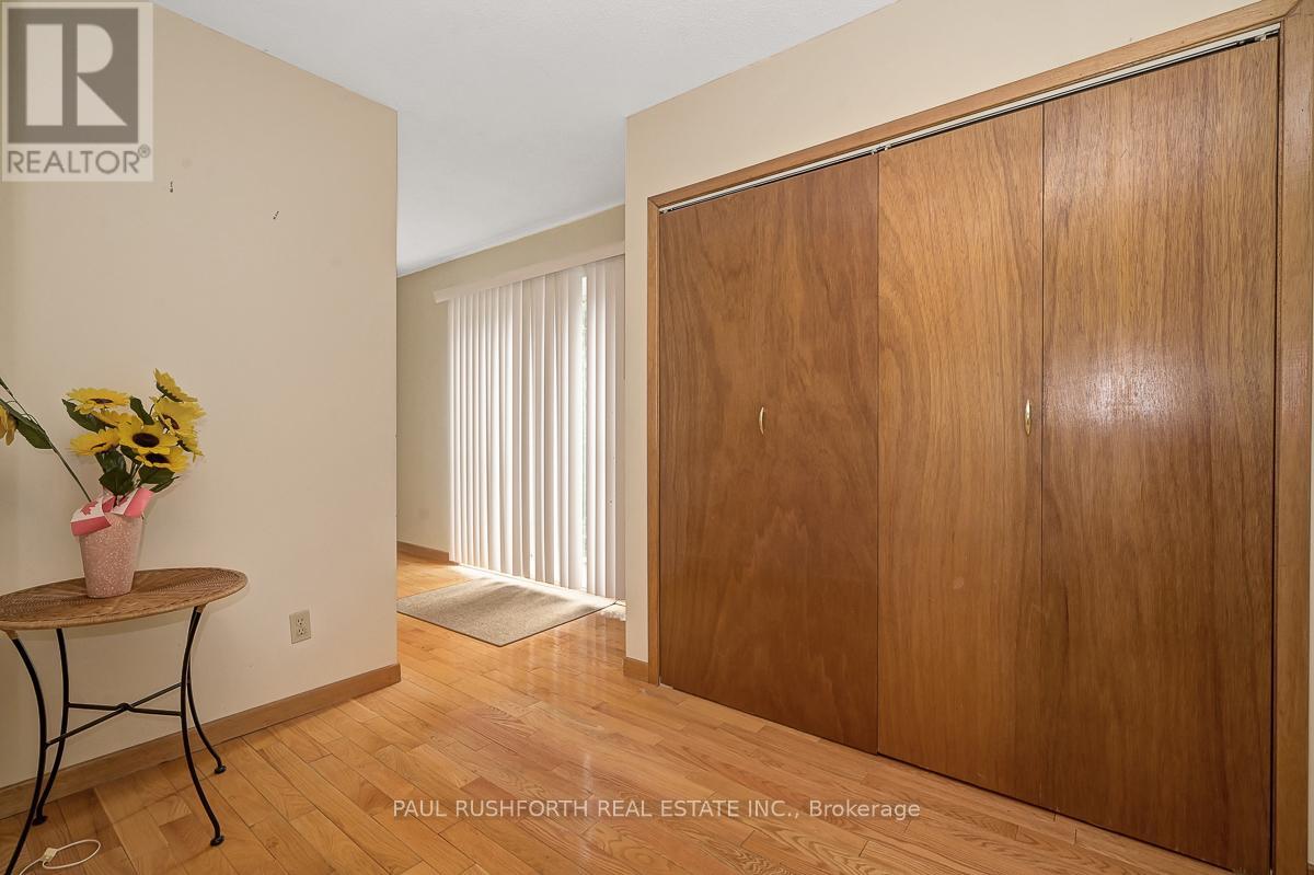 Photo 14 of 504 Hilson Avenue, Ottawa ON