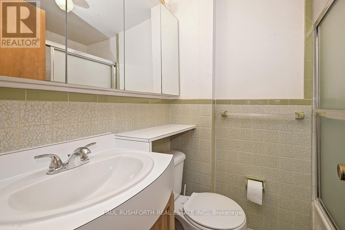 Photo 25 of 504 Hilson Avenue, Ottawa ON