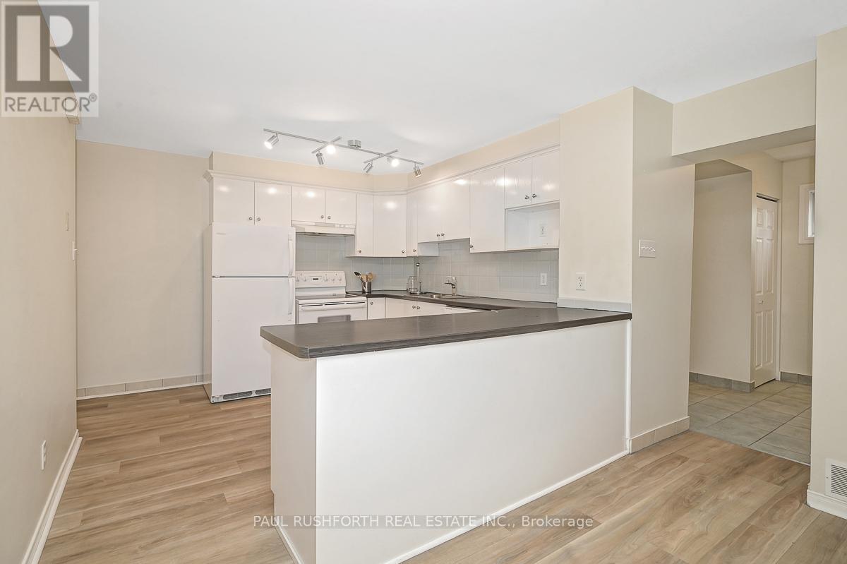 Photo 25 of 249 Iona Street, Ottawa ON