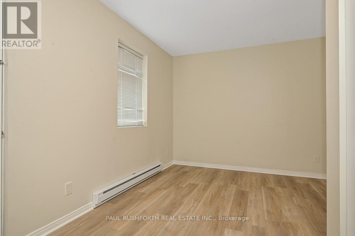 Photo 21 of 249 Iona Street, Ottawa ON