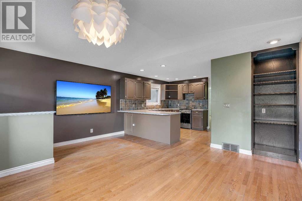Single Family House for Sale in  A Street SW Killarney/Glengarry Calgary 