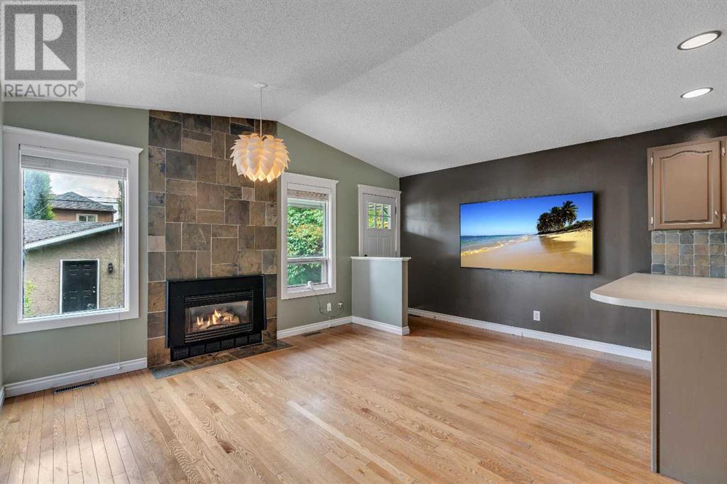 Single Family House for Sale in  A Street SW Killarney/Glengarry Calgary 