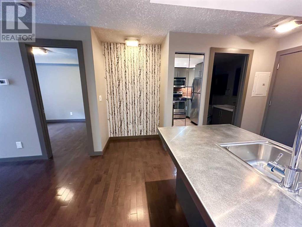 Single Family House for Sale in    Street SW Killarney/Glengarry Calgary 
