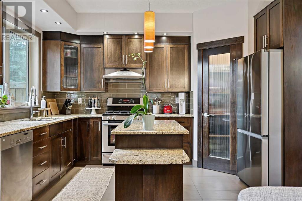 Single Family House for Sale in B  Avenue SW North Glenmore Park Calgary 