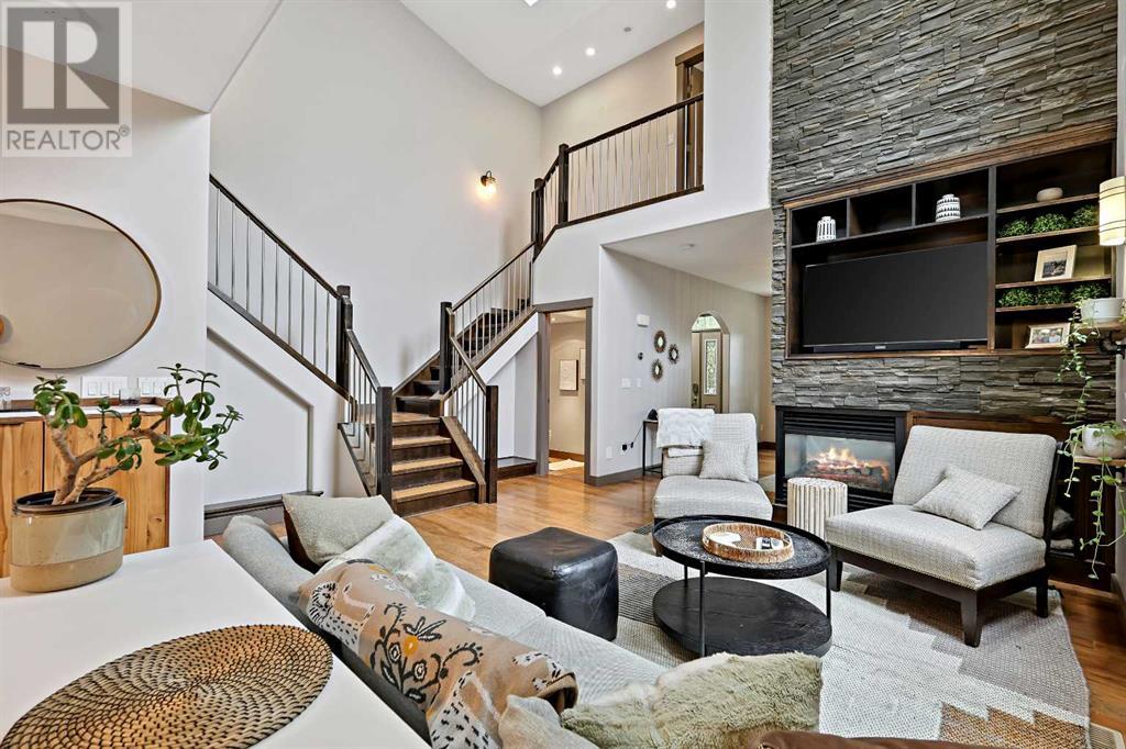 Single Family House for Sale in B  Avenue SW North Glenmore Park Calgary 