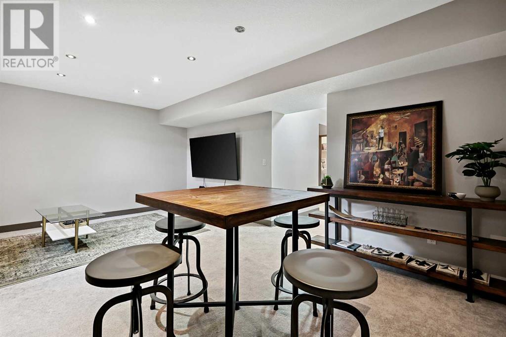Single Family House for Sale in B  Avenue SW North Glenmore Park Calgary 