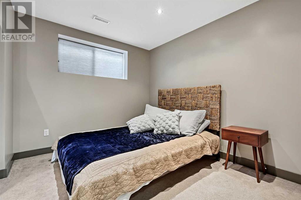 Single Family House for Sale in B  Avenue SW North Glenmore Park Calgary 