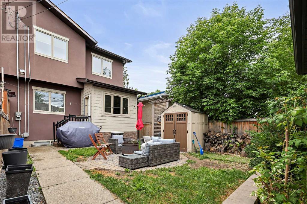 Single Family House for Sale in B  Avenue SW North Glenmore Park Calgary 