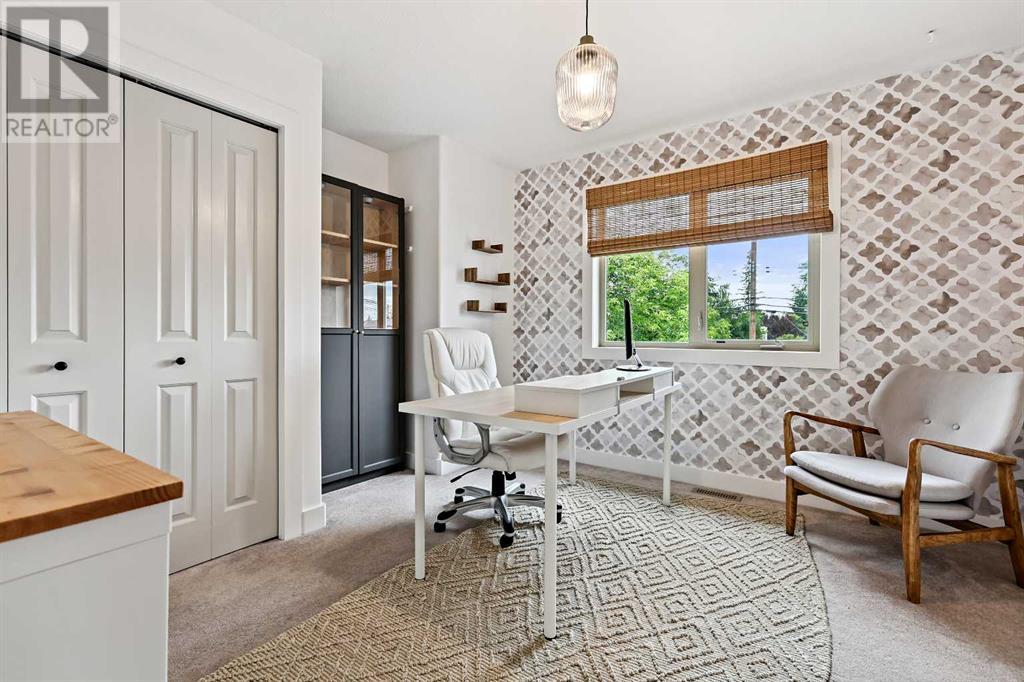 Single Family House for Sale in B  Avenue SW North Glenmore Park Calgary 
