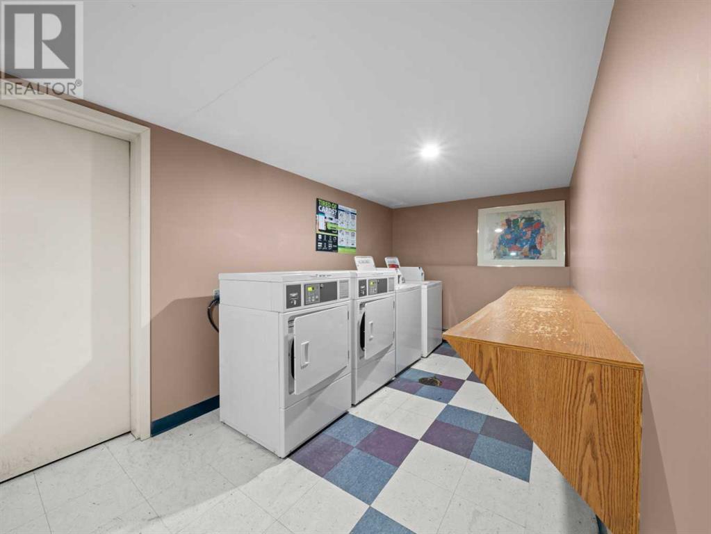 Single Family House for Sale in    Avenue SW Sunalta Calgary 