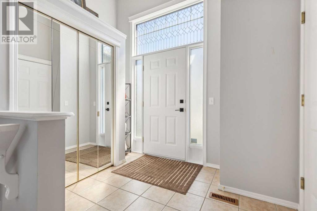 Single Family House Bi-level for Sale in  Martha