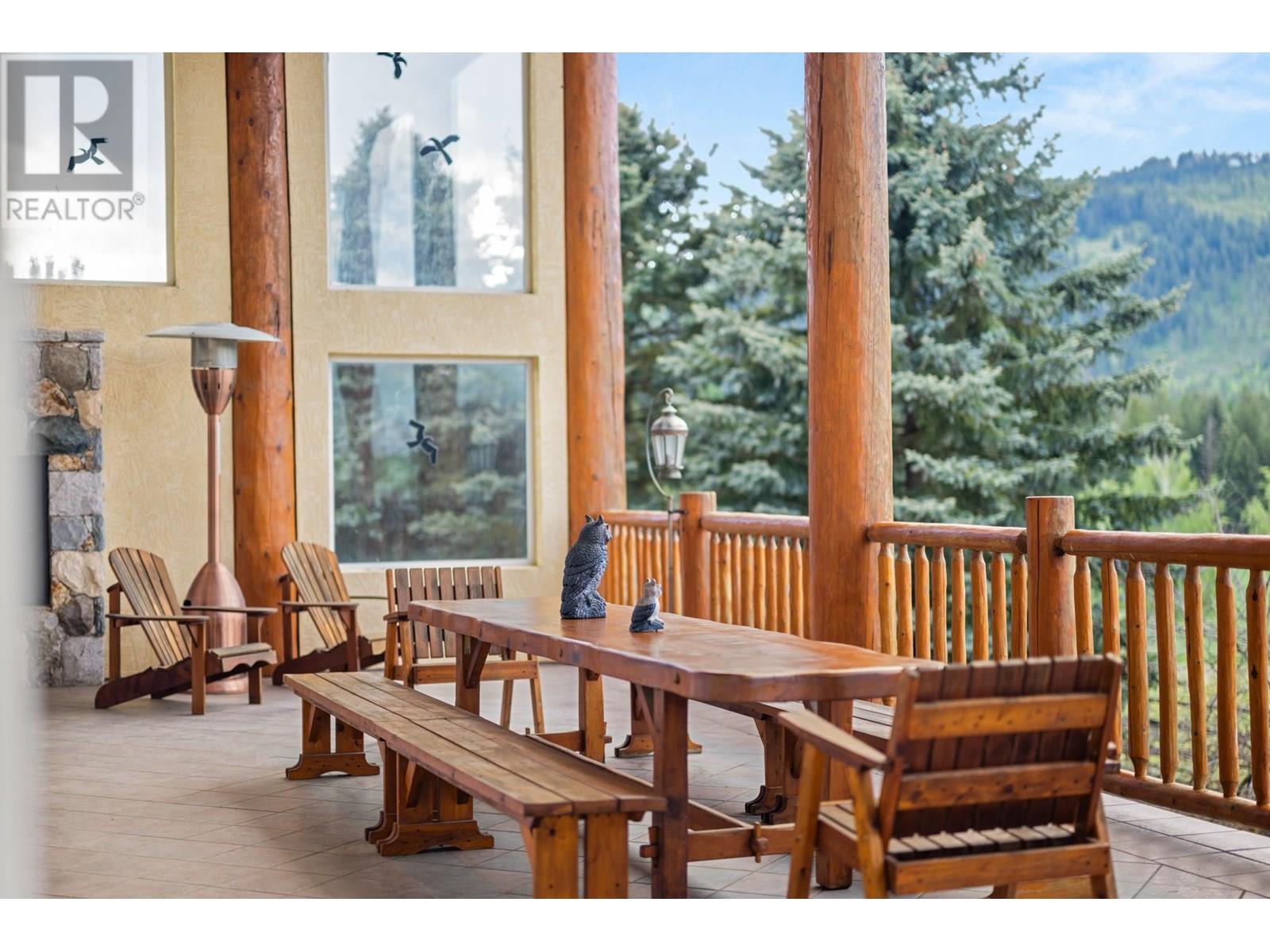 910 Lumby Mabel Lake Road, Lumby