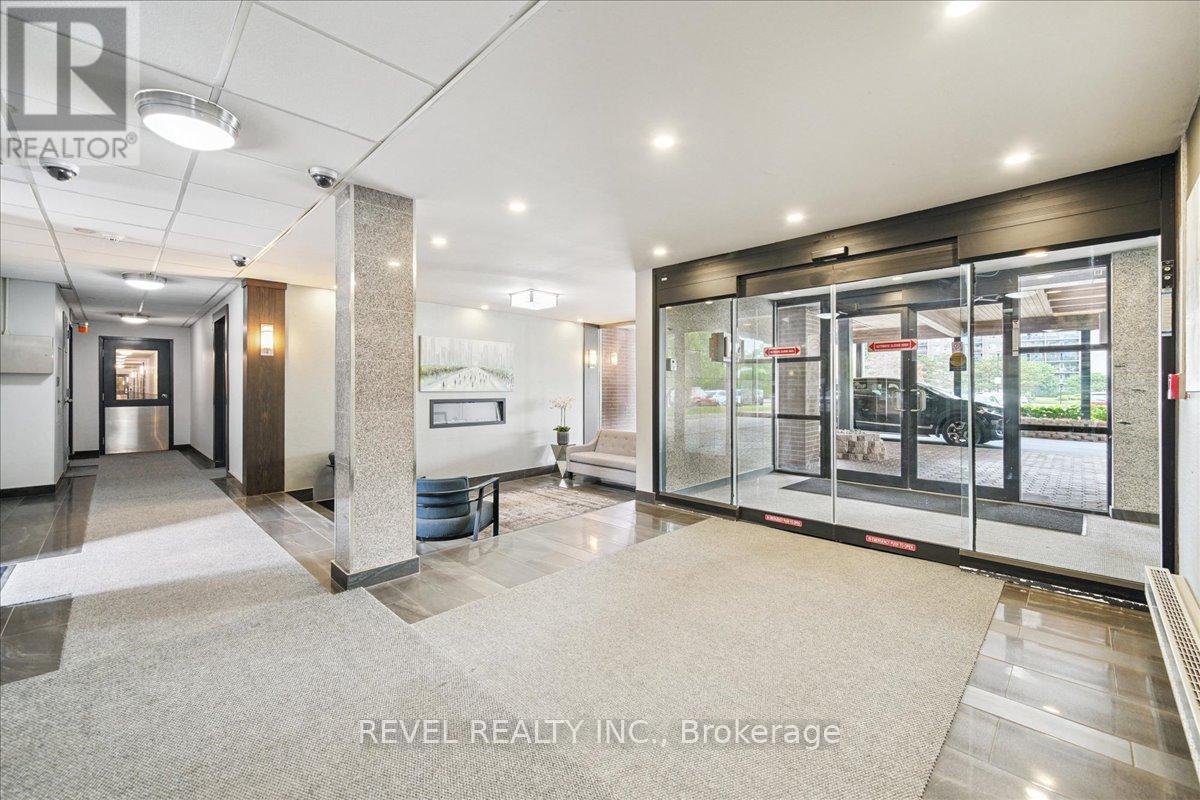 Photo 27 of 615 1660 Bloor Street E, Mississauga ON